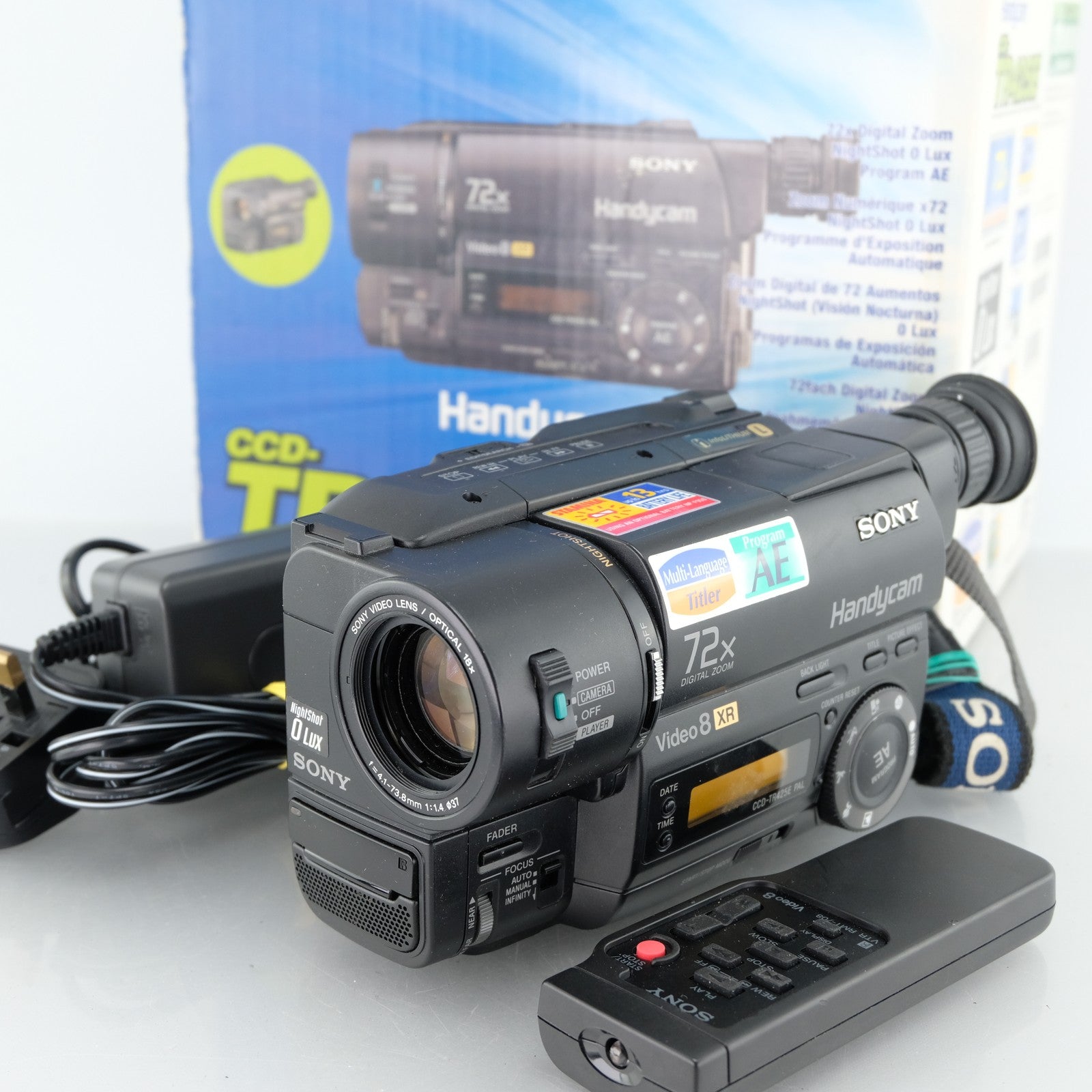 Sony Handycam CCD-TR425E 8mm Video Camcorder + Charger Tested Vintage Analog Vid