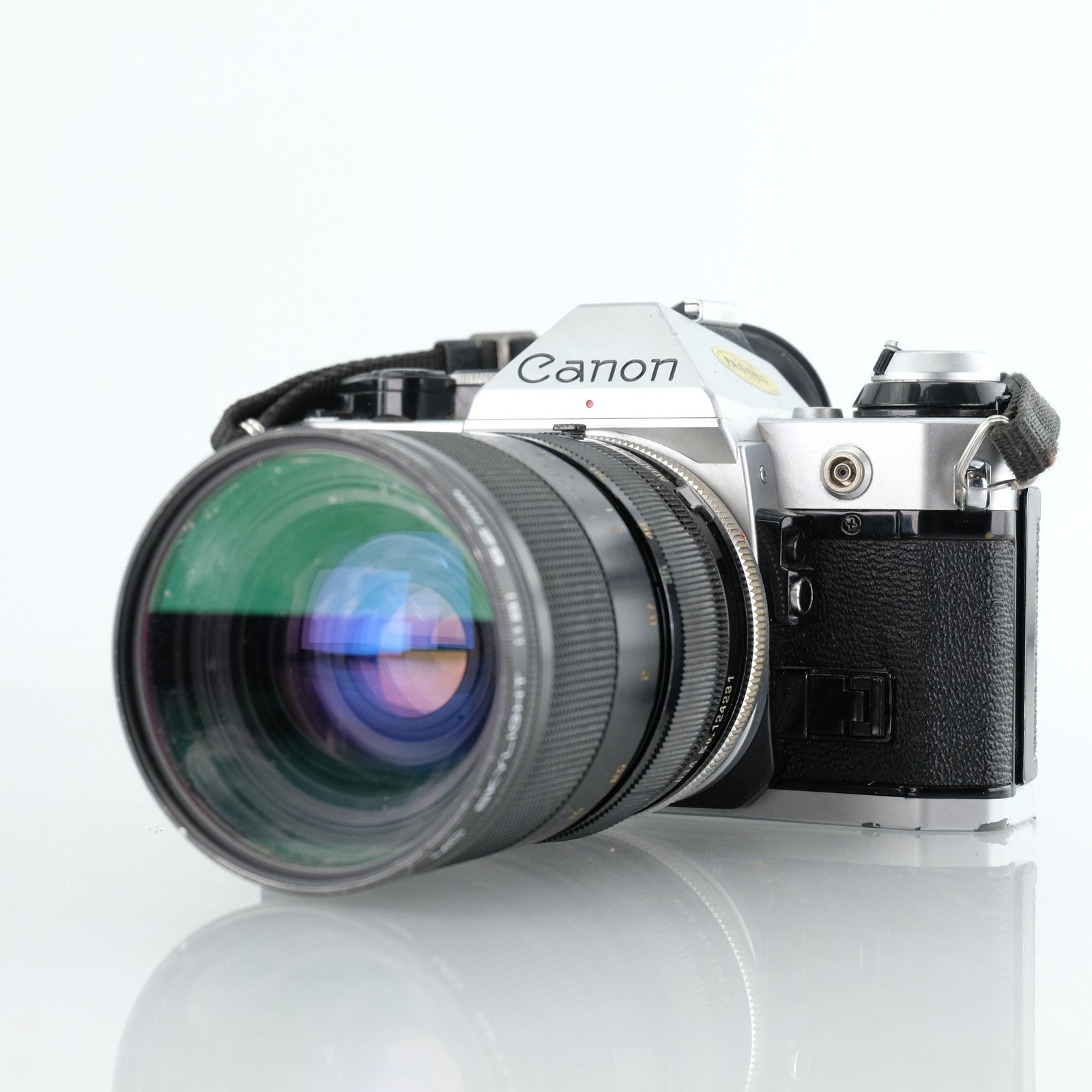 Canon AE-1 Program 35-80mm f/2.8-3.8 SLR Film Camera + Zoom Lens 35mm Vintage