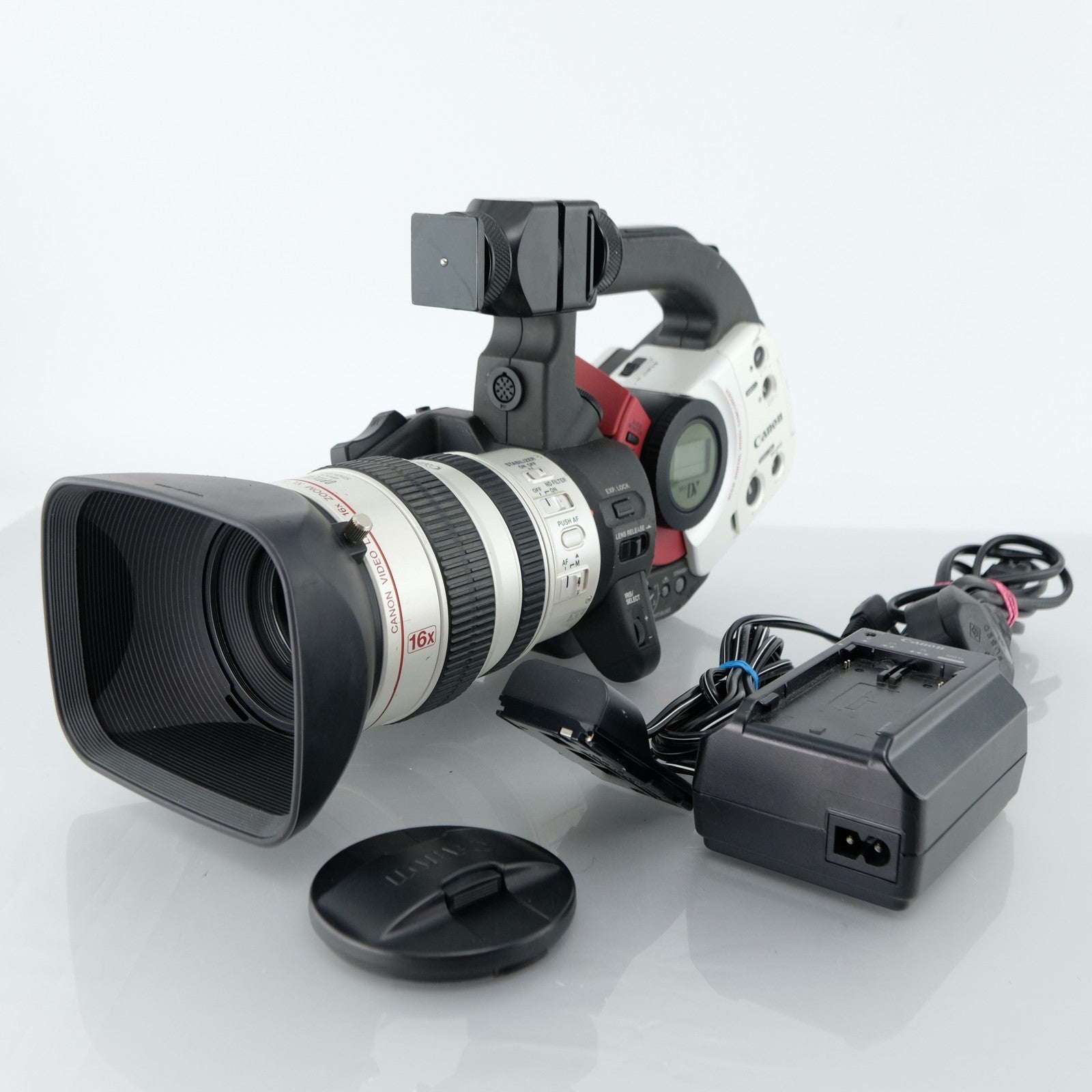 Canon XL1S Mini DV Camcorder 16x Zoom XL 5.5-88mm IS II f/1.6-2.6 Video Camera
